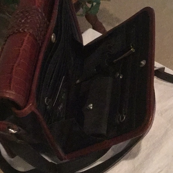 Brighton shoulder bag - Picture 2 of 4